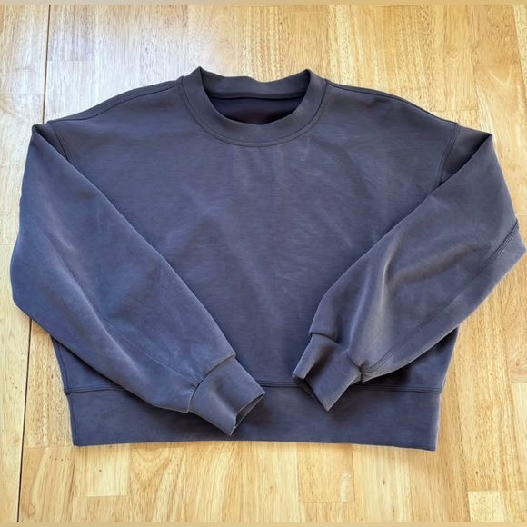 Lululemon Softstreme Perfectly Oversized Cropped Crew - Picture 3 of 5